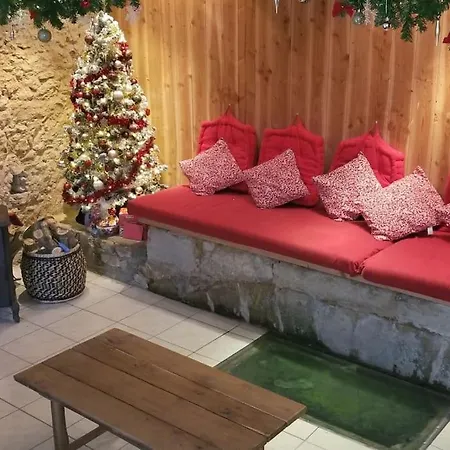 Moulin De L'hoste 3* Larzac